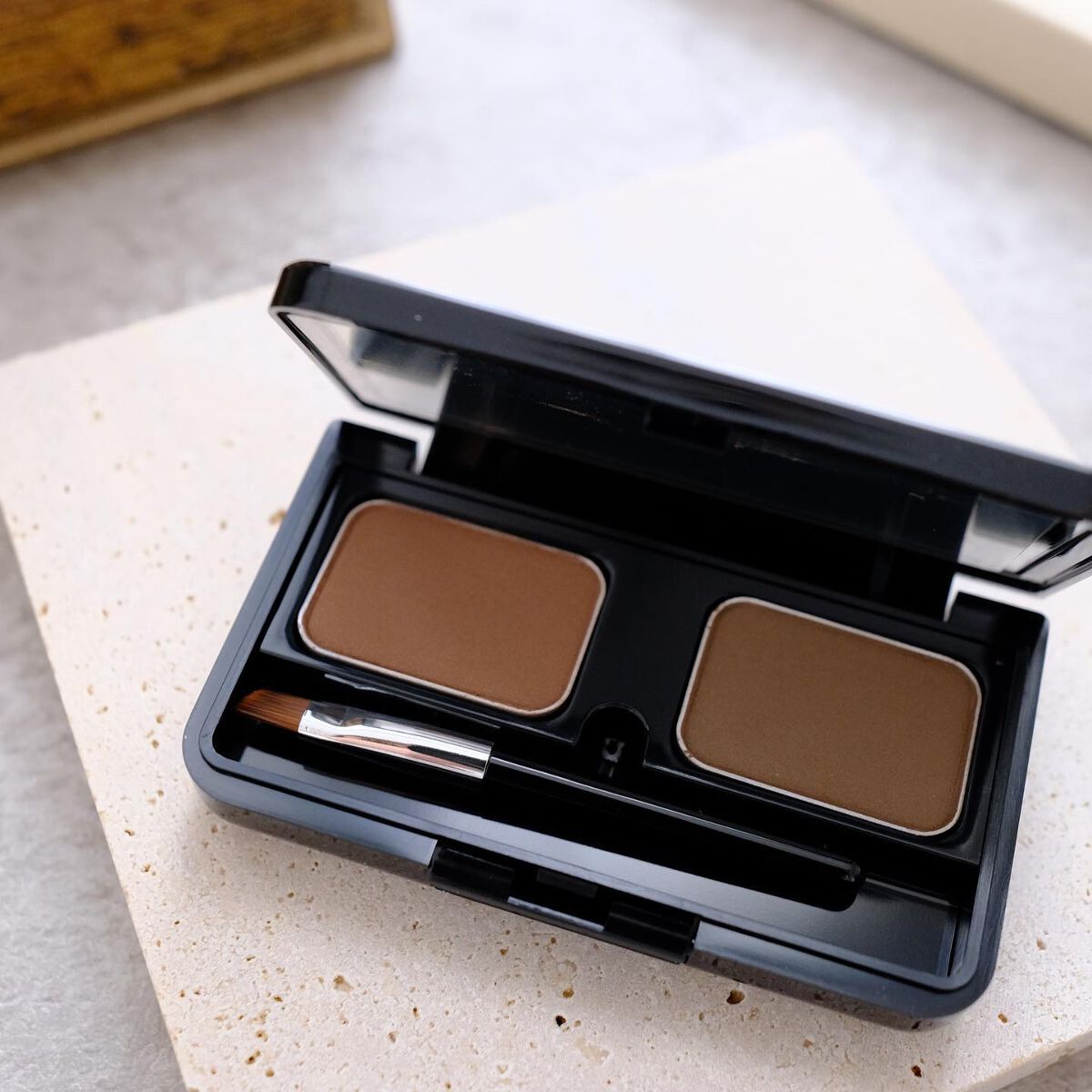 ビューステージ アイブロウパウダー ナチュラル/ビューステージ コスメティック/パウダーアイブロウを使ったクチコミ（2枚目）