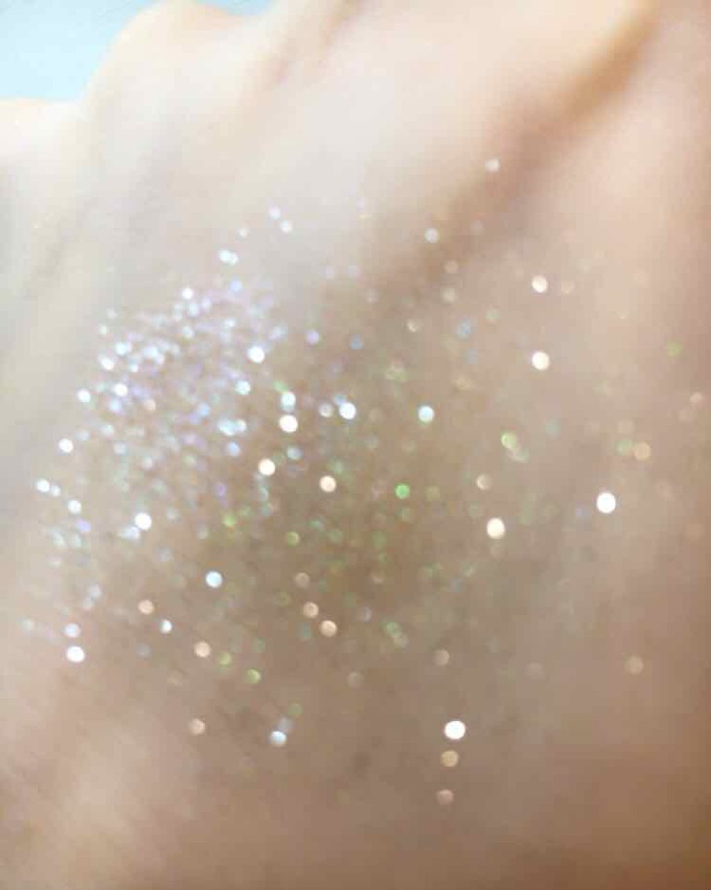 シャイニー プリティ シャドウ/M・A・C/単色アイシャドウを使ったクチコミ（3枚目）