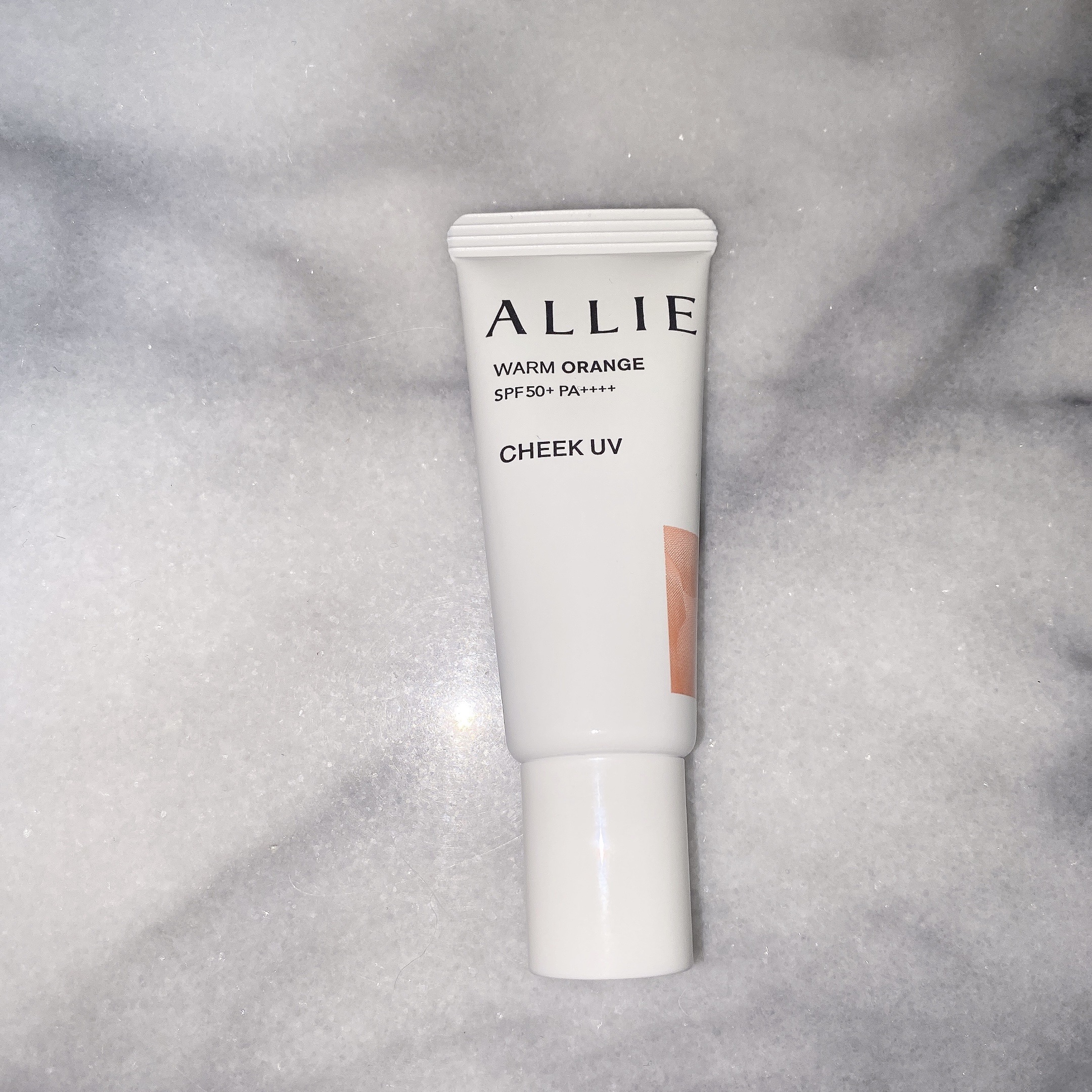 クロノビューティ カラーオンUV チーク 02 ウォームオレンジ/アリィー/日焼け止めクリームを使ったクチコミ（2枚目）