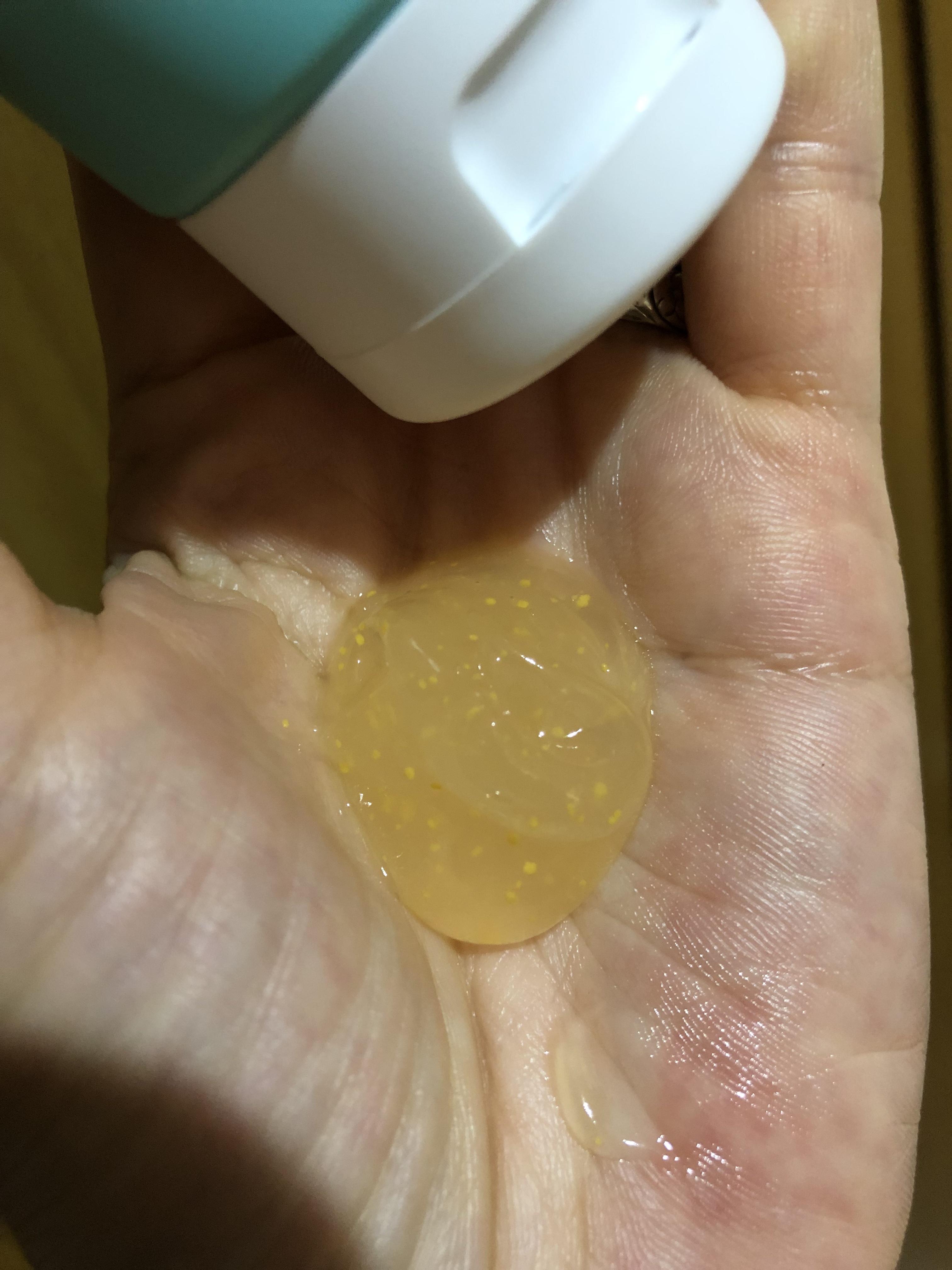 カプセルインハイドロクレンズ/PLUEST/クレンジングジェルを使ったクチコミ（2枚目）