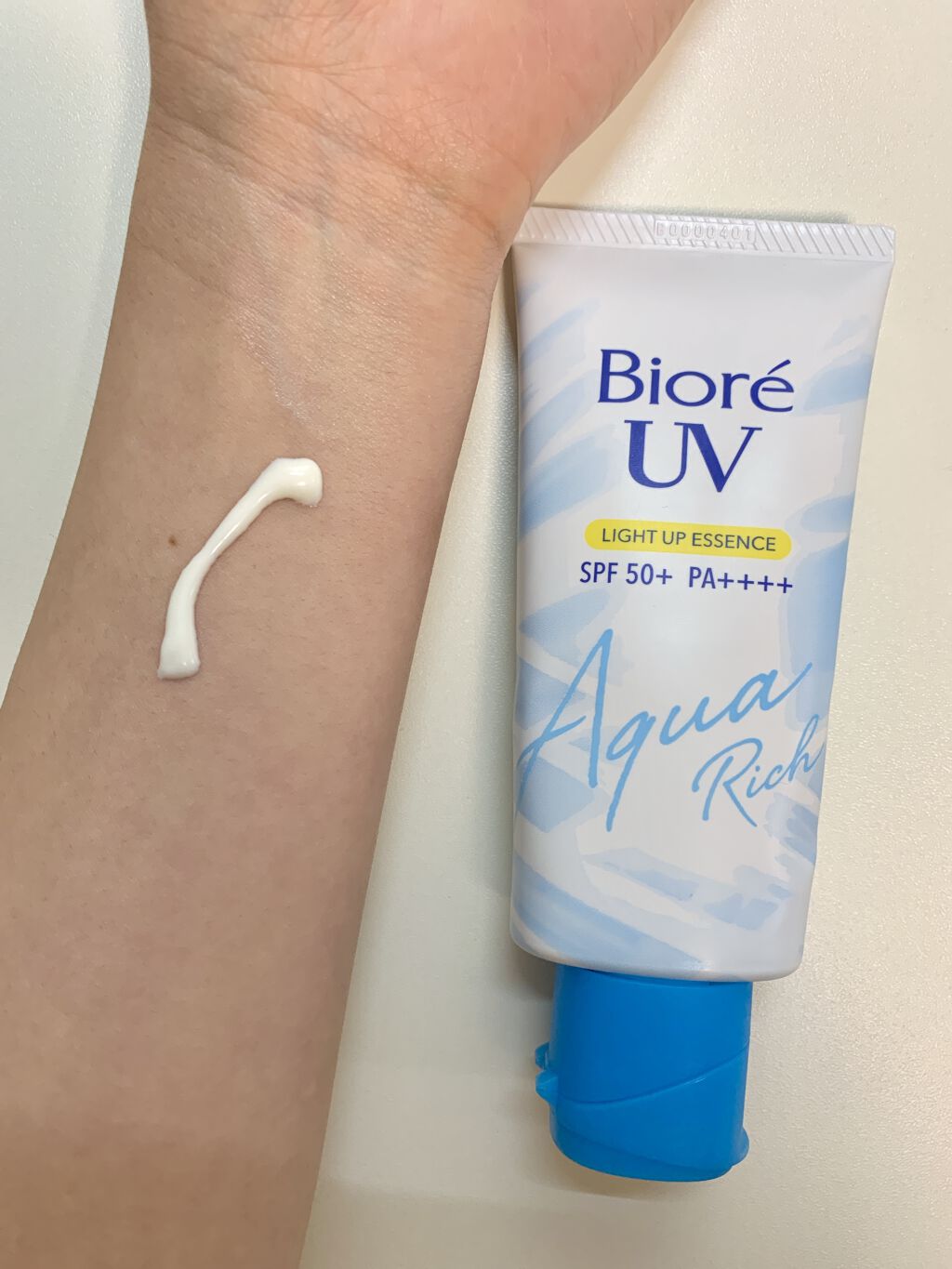 ビオレUV アクアリッチ ライトアップエッセンス/ビオレ/日焼け止めクリームを使ったクチコミ（2枚目）