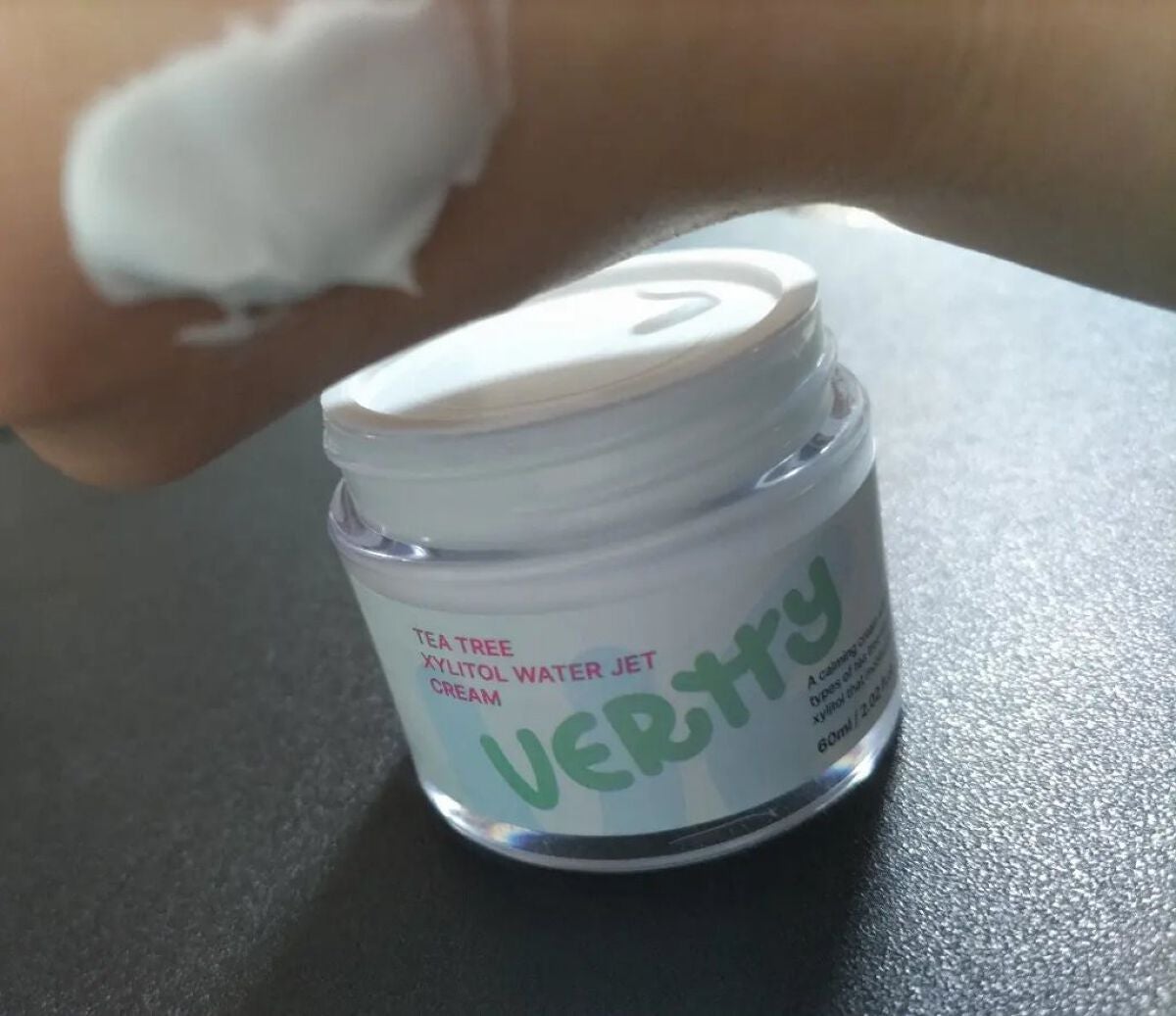 ティーツリーキシリトールウォータージェットクリーム/Vertty/フェイスクリームを使ったクチコミ(4枚目)