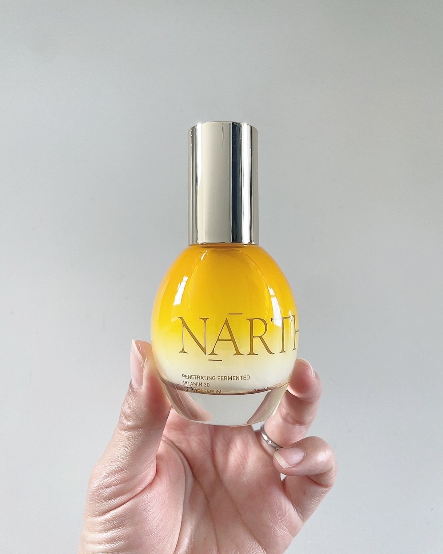 浸透発酵ビタミンCエッセンスセラム/NARTH/美容液を使ったクチコミ（2枚目）