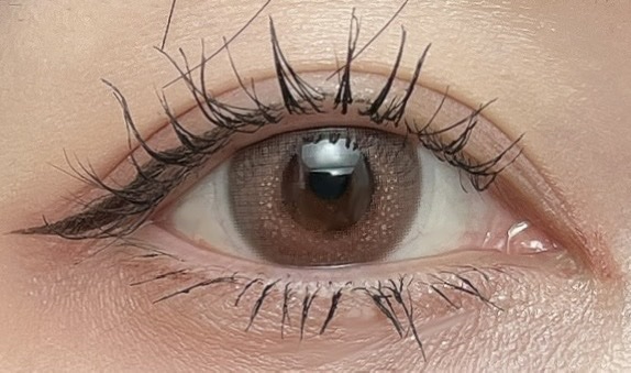 フェアリー ワンデー シマーリングシリーズ Jelly Coral（ジェリーコーラル）/FAIRY/ワンデー（１DAY）カラコンを使ったクチコミ（1枚目）