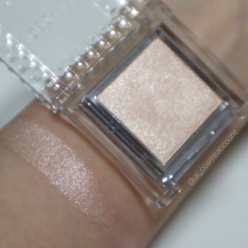 シングルカラーアイシャドウ/CEZANNE/単色アイシャドウを使ったクチコミ(2枚目)