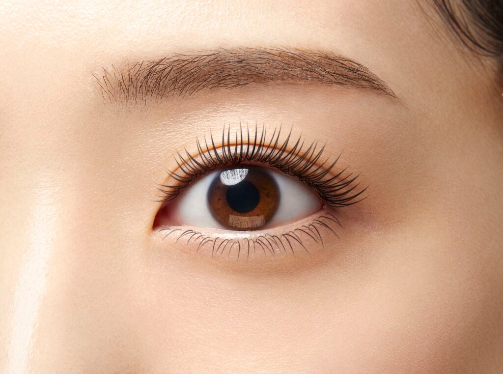 ベスコス多数受賞♡デジャヴュの大人気「塗るつけまつげ」ロングタイプを100名にプレゼント!(2枚目)