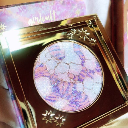 山海シリーズ グロウハイライト&チーク/GirlCult/パウダーハイライトを使ったクチコミ(4枚目)