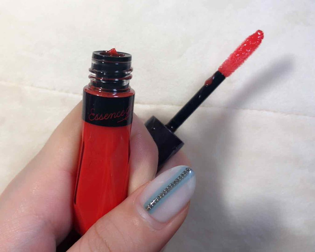 エッセンスグロス/KiSS/リップグロスを使ったクチコミ（2枚目）