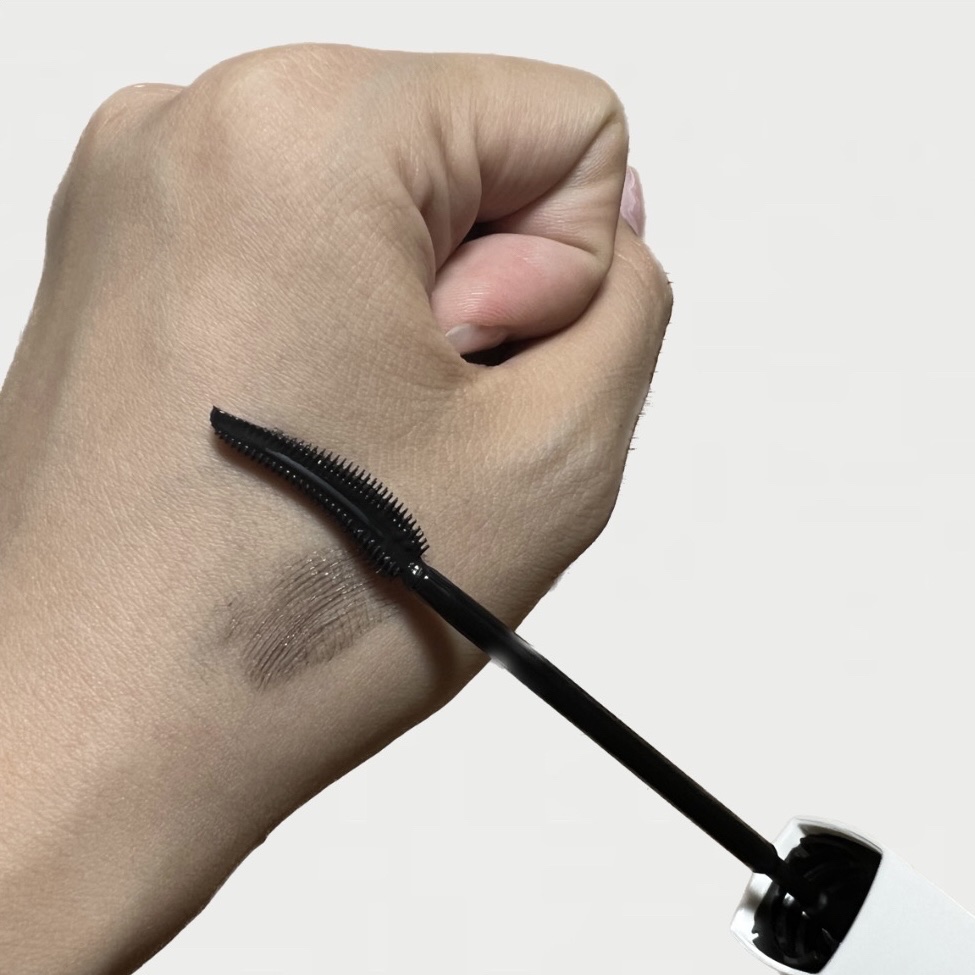 ラッシュニスタ　プライマー/MAYBELLINE NEW YORK/マスカラ下地を使ったクチコミ（2枚目）