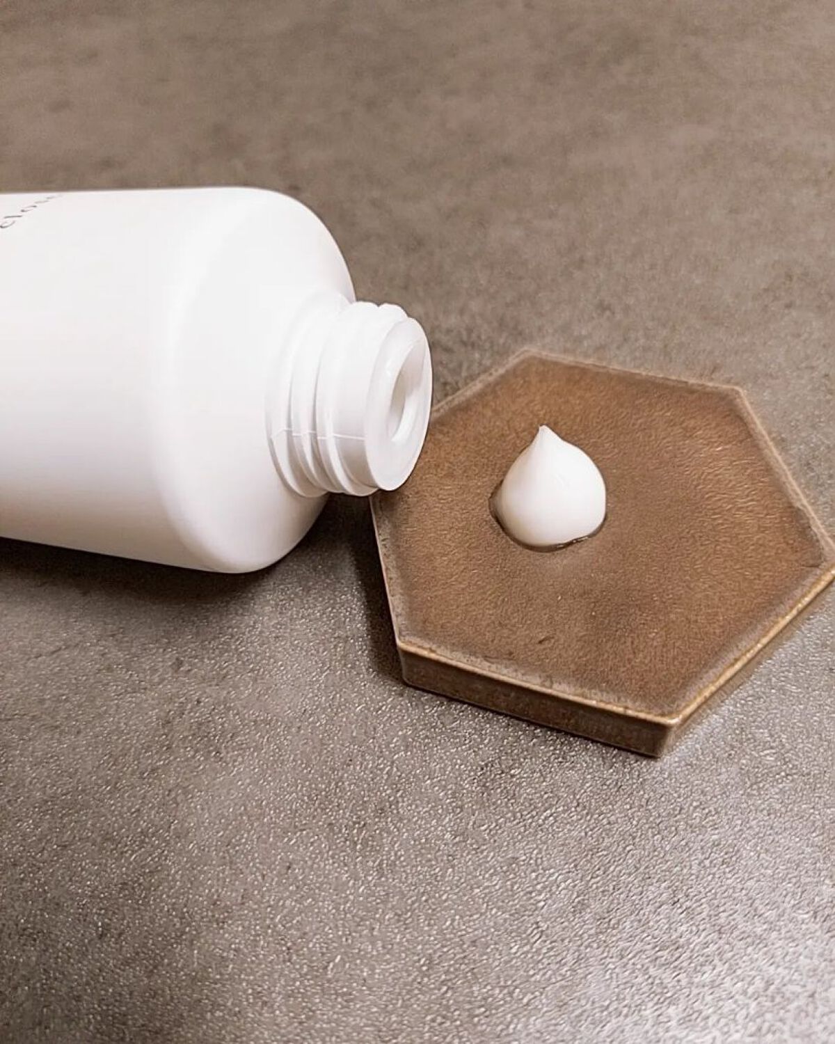 i CLARITY BODY CREAM/skin closet/ボディクリームを使ったクチコミ（3枚目）