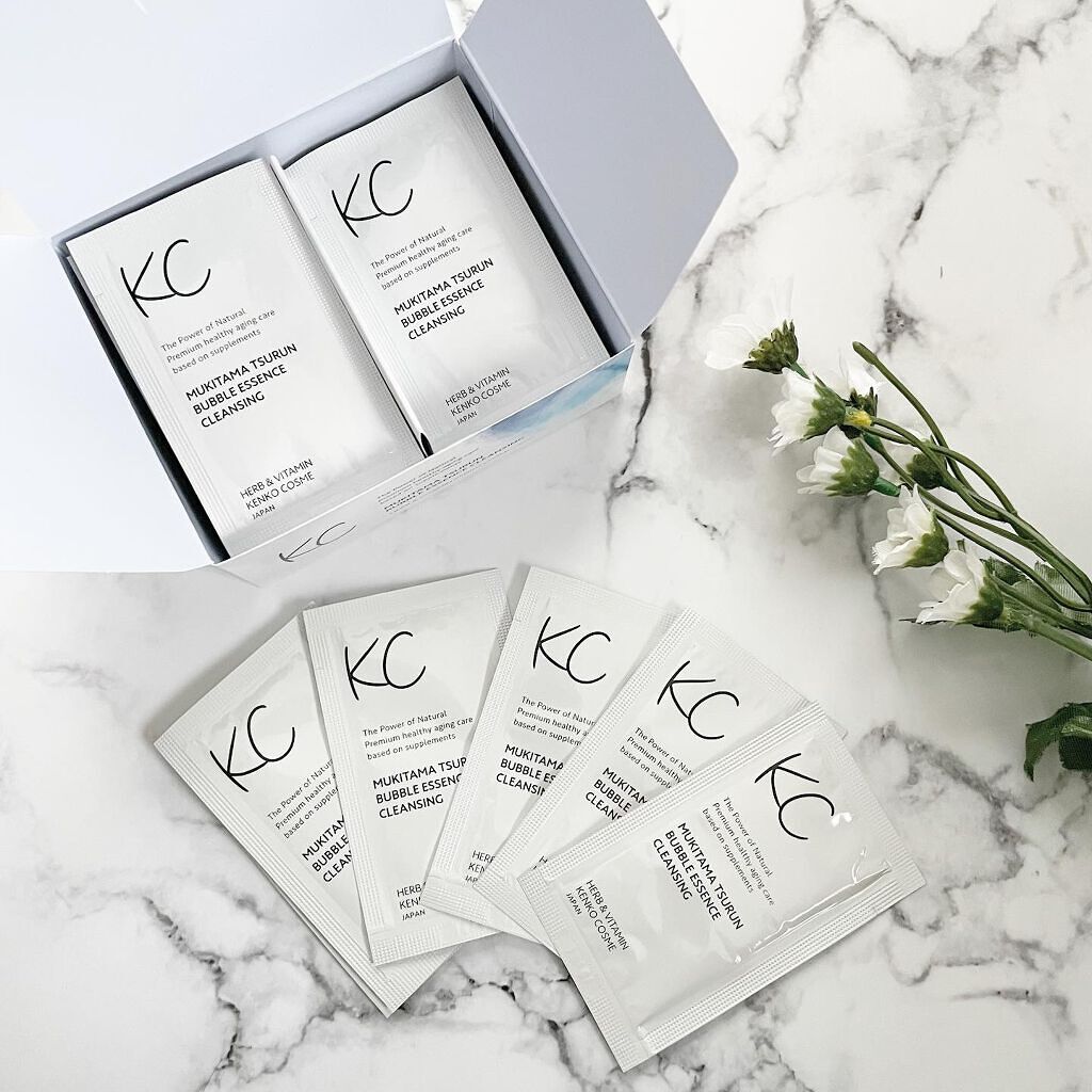 KC むきタマつるん 発泡美容液クレンジング/ハーブ健康本舗/クレンジングジェルを使ったクチコミ（1枚目）