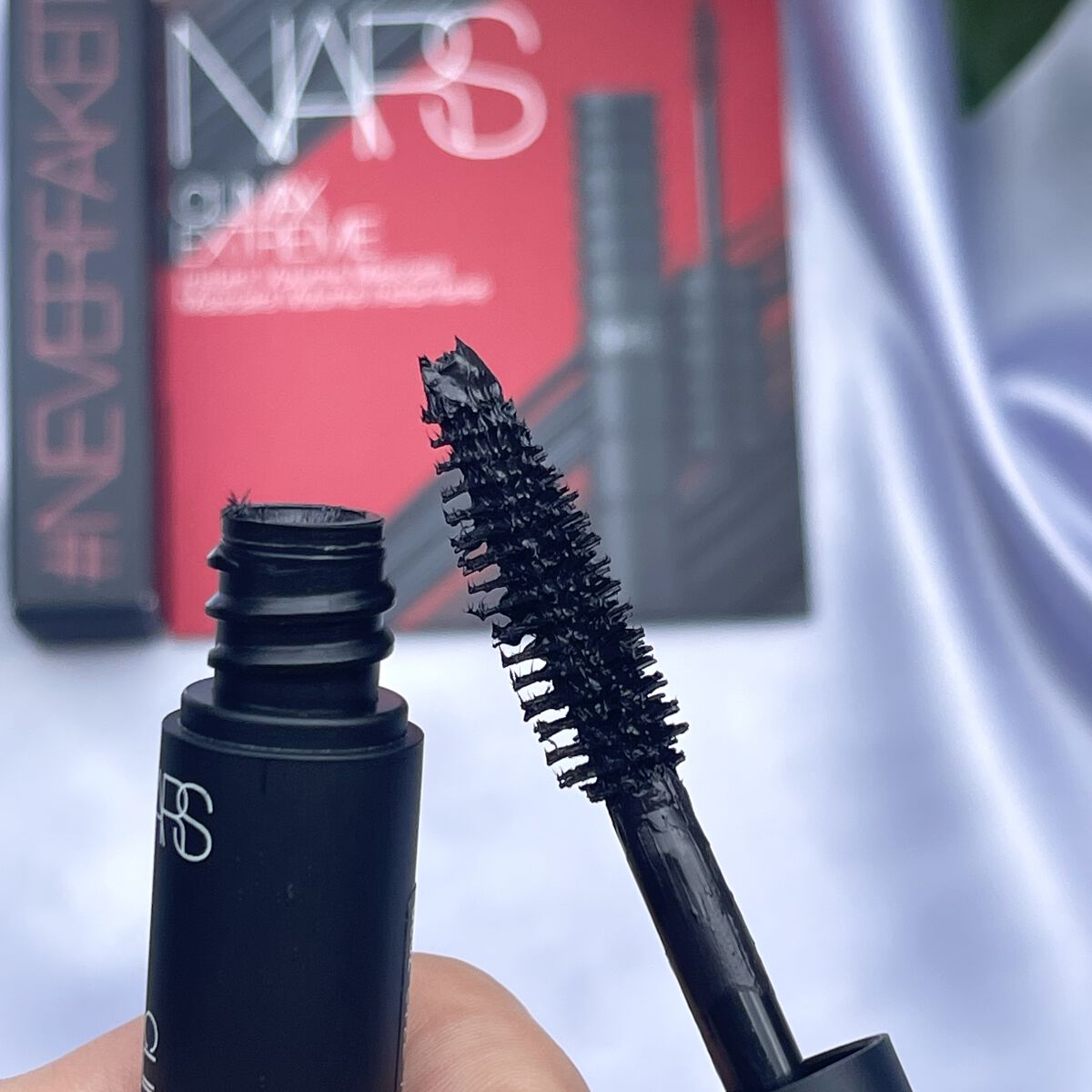 クライマックス エクストリーム マスカラ ミニサイズ/NARS/マスカラを使ったクチコミ（2枚目）