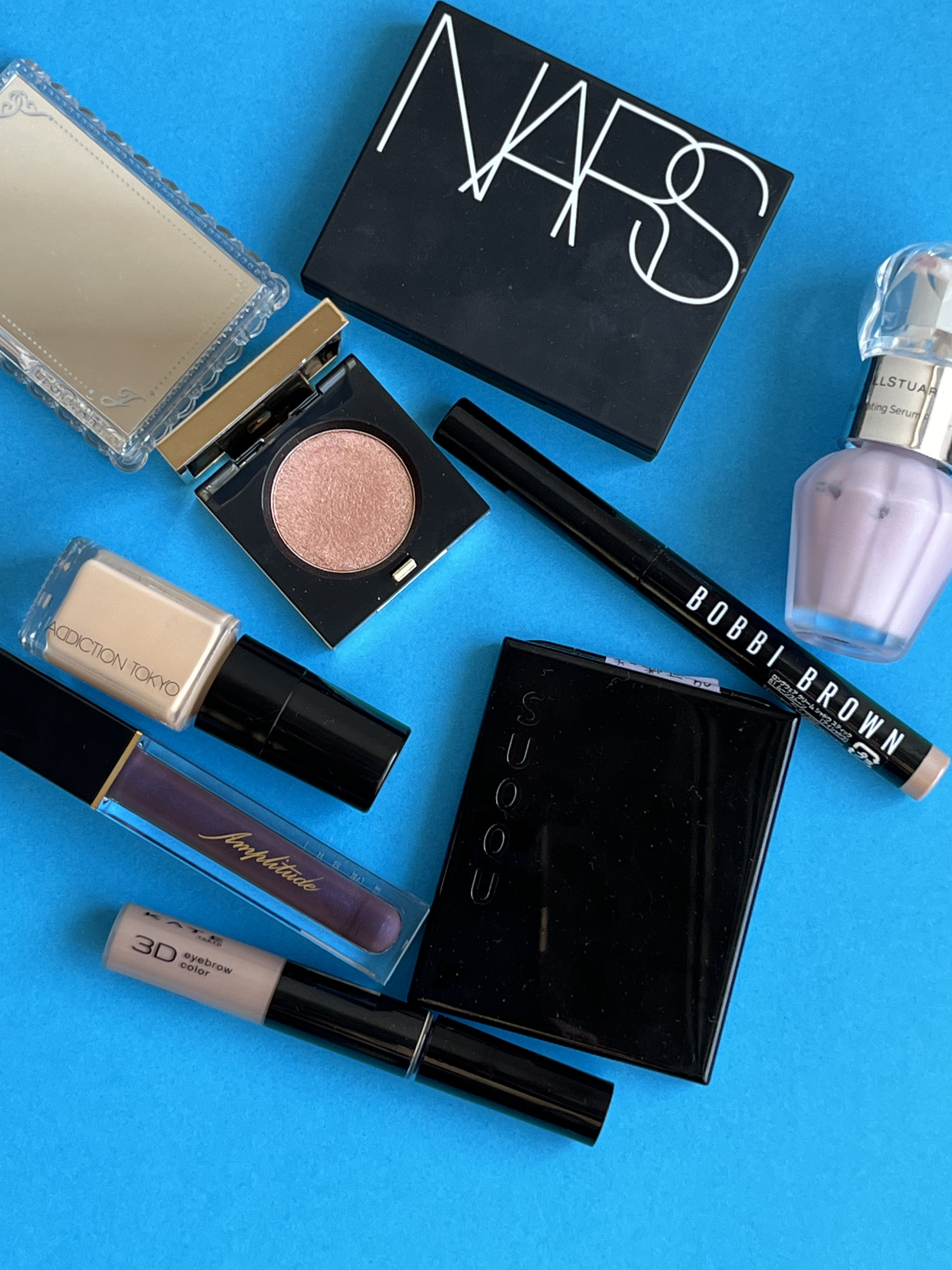 ロングウェア クリーム シャドウ スティック #L51 ムーンストーン（限定パッケージ）/BOBBI BROWN/スティックアイシャドウを使ったクチコミ（3枚目）