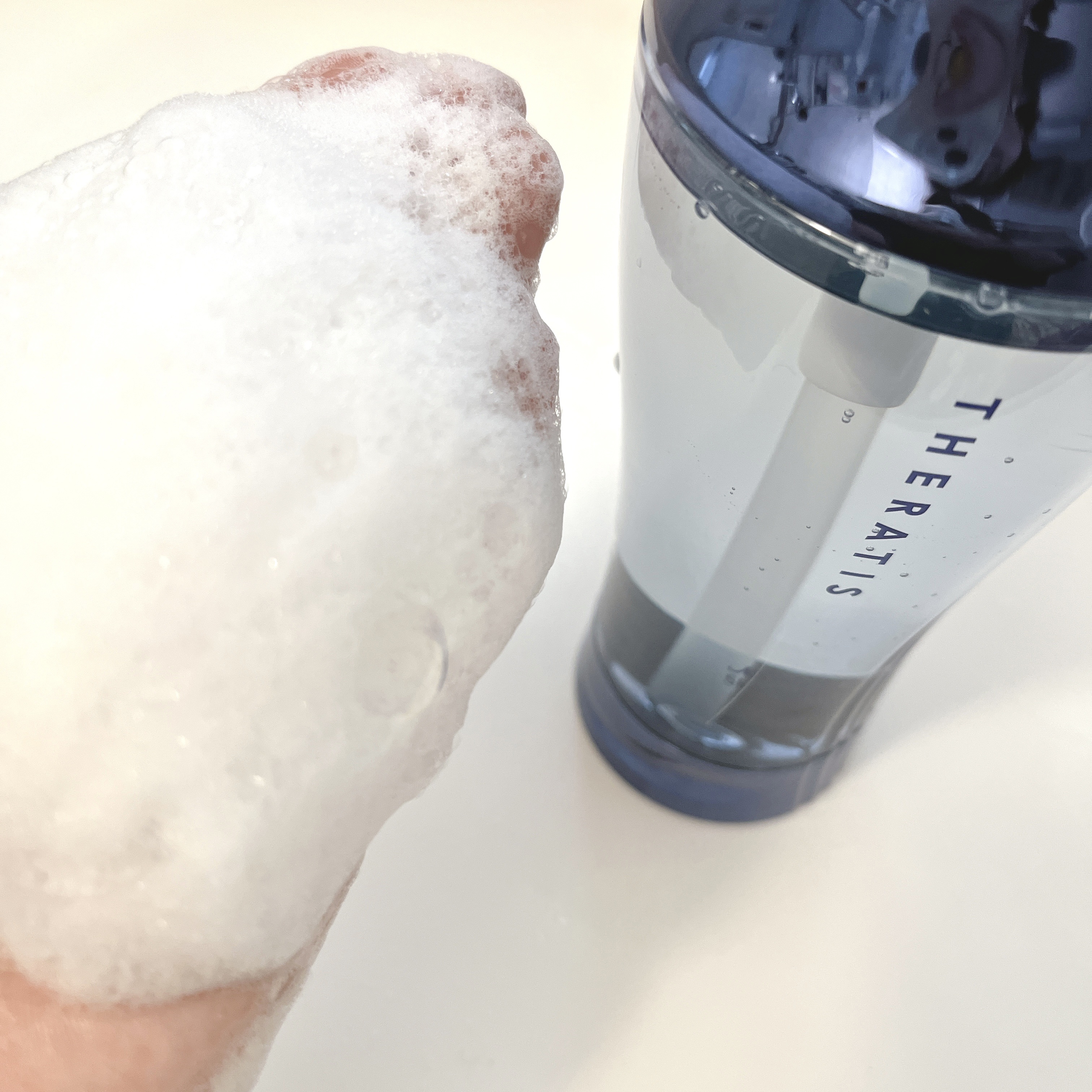 セラティス ムーンライトスリーク シャンプー / ヘアトリートメント シャンプー本体435ml/THERATIS/市販シャンプーを使ったクチコミ（3枚目）