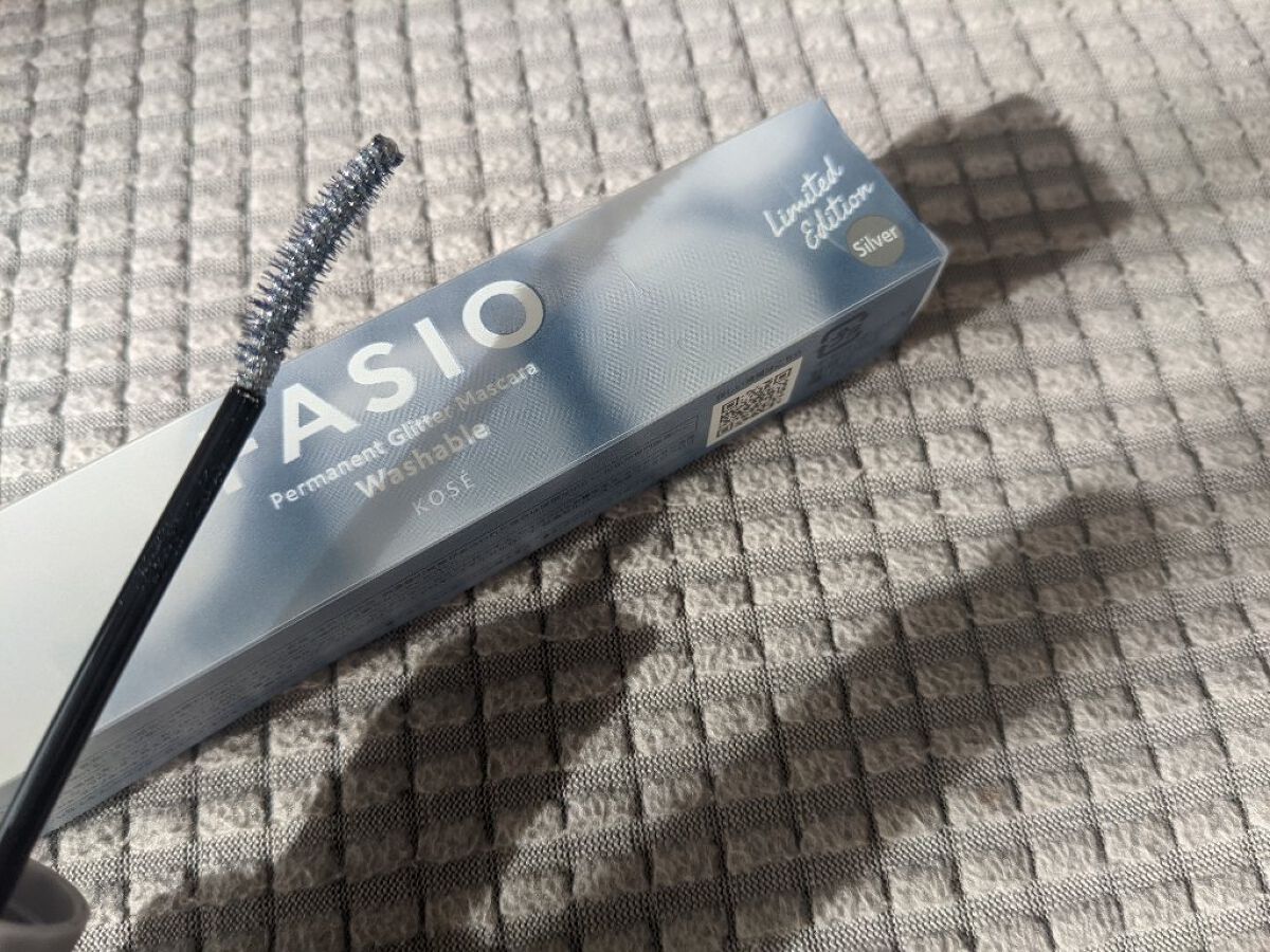 パーマネントグリッター マスカラ 102 シルバー/FASIO/マスカラを使ったクチコミ（2枚目）