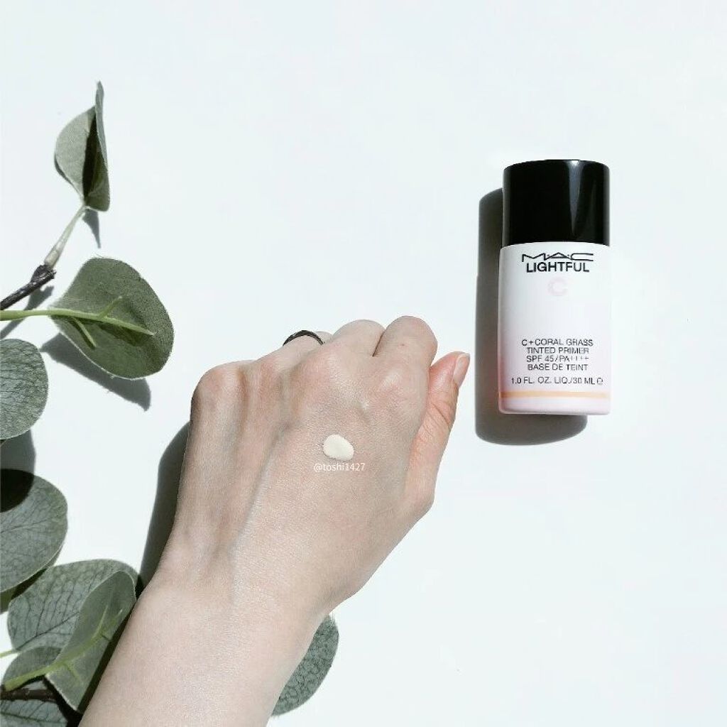 ライトフル Ｃ＋ティンティッド プライマーSPF45(PA++++)/M・A・C/化粧下地を使ったクチコミ（2枚目）