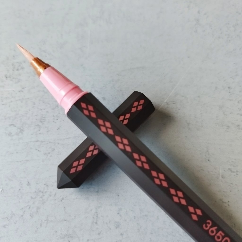 リキッドアイライナー  パールピンク(Pearl Pink)/3650/リキッドアイライナーを使ったクチコミ（3枚目）