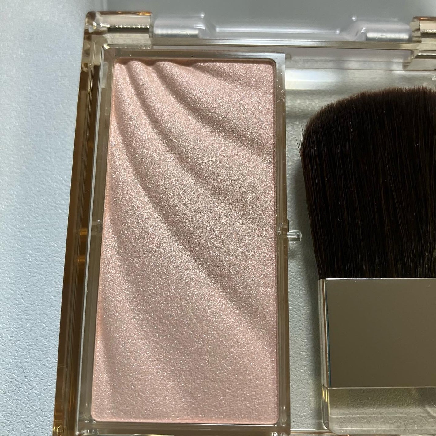 ドレープド シマーグロウ/excel/パウダーハイライトを使ったクチコミ(2枚目)