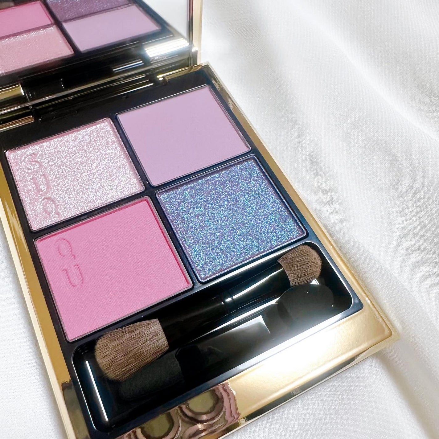 シグニチャー カラー アイズ/SUQQU/アイシャドウパレットを使ったクチコミ(2枚目)