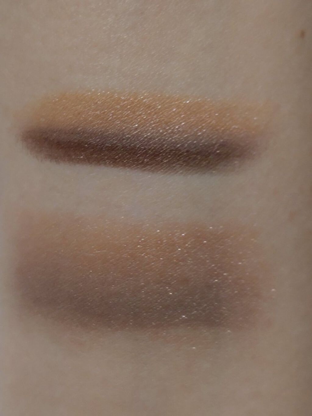 デュアル カラー スティック BR-01（ココアブラウン）/DAISY DOLL by MARY QUANT/スティックアイシャドウを使ったクチコミ（3枚目）