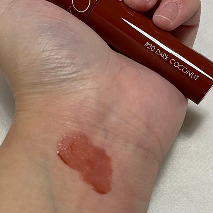 ジューシーラスティングティント/rom&nd/リップティントを使ったクチコミ(5枚目)