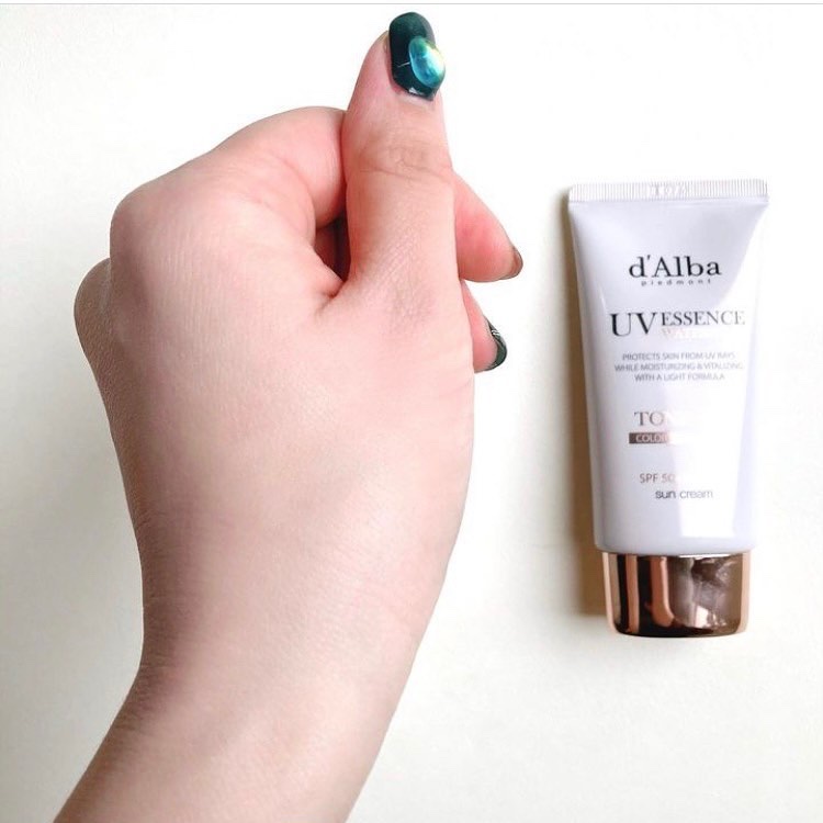 ウォータフルトーンアップサンクリーム/ダルバ/日焼け止めクリームを使ったクチコミ（3枚目）