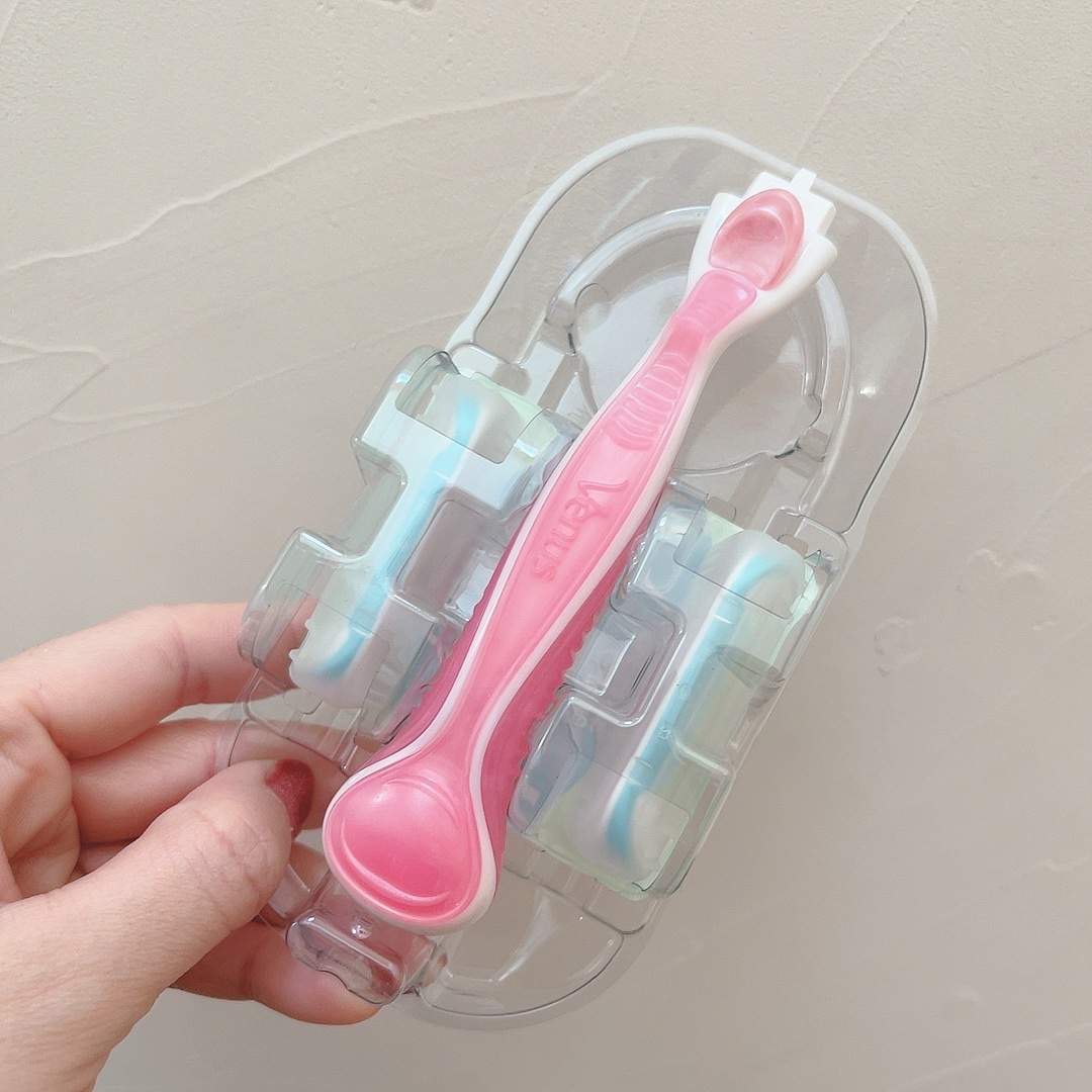 ヴィーナス エンブレイス/Gillette Venus/シェーバーを使ったクチコミ（2枚目）