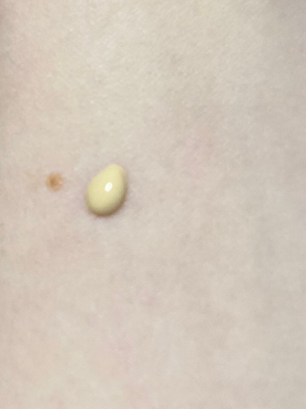 マットシフォン UVホワイトニングベースN/KiSS/化粧下地を使ったクチコミ(2枚目)