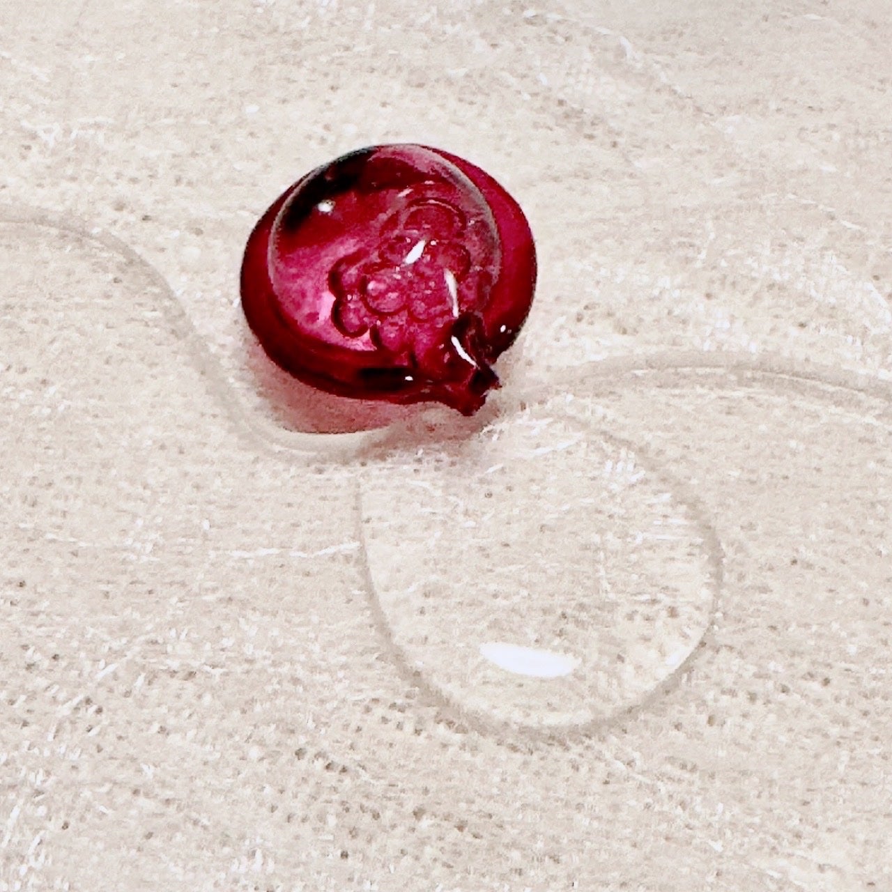 ヘアーオイル【ニュートリカラー】/ellips/ヘアオイルを使ったクチコミ(2枚目)