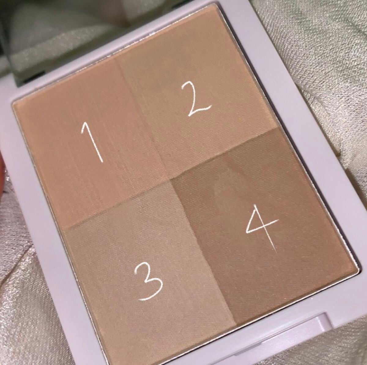 4色シェーディングパレット/aZTK/シェーディングを使ったクチコミ(2枚目)