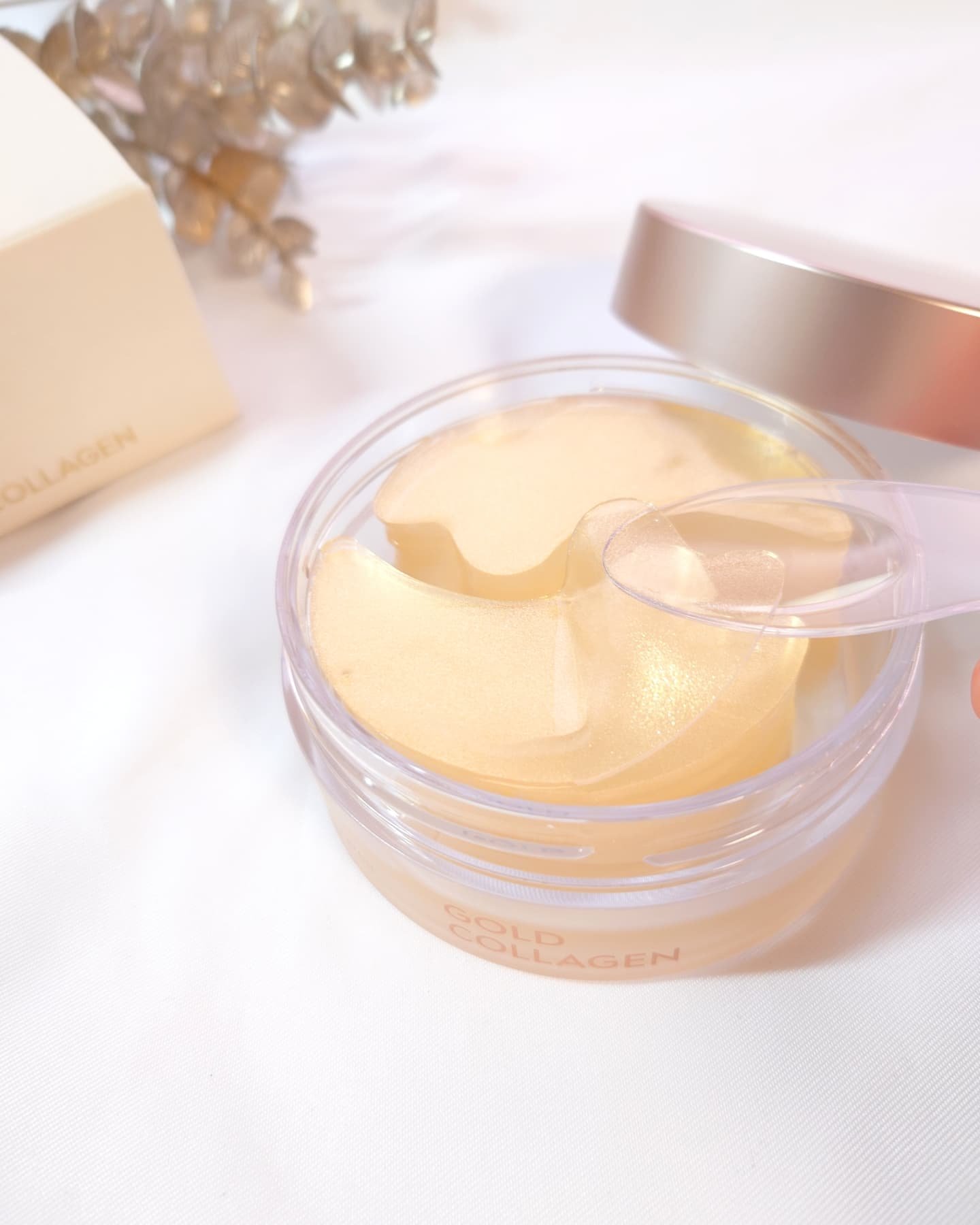 ゴールドコラーゲンパーフェクションアイパッチ/SNP/シートマスク・パックを使ったクチコミ（3枚目）