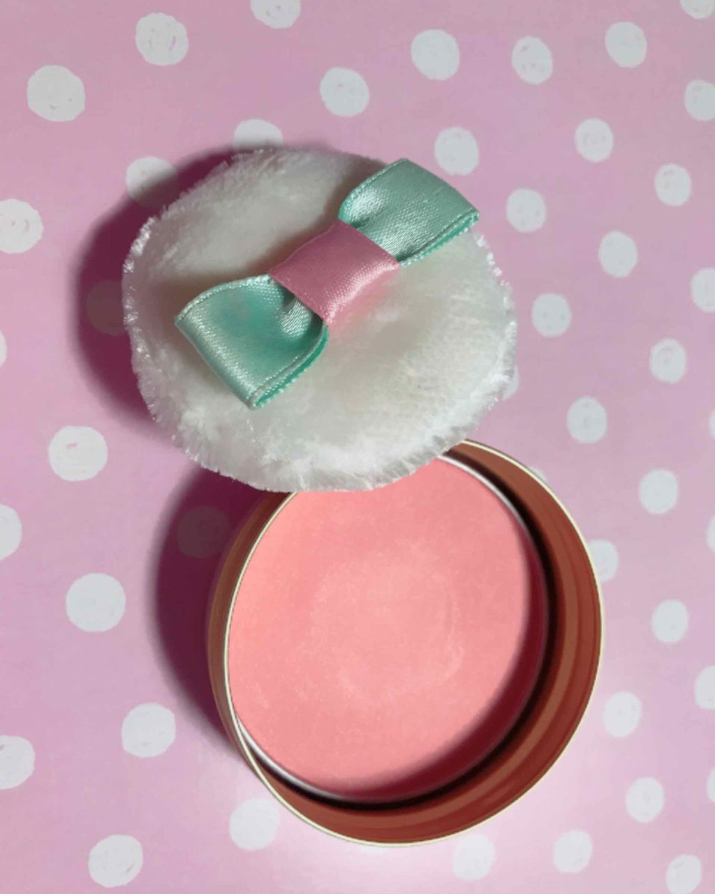 パフ・デ・チーク/MAJOLICA MAJORCA/パウダーチークを使ったクチコミ(2枚目)