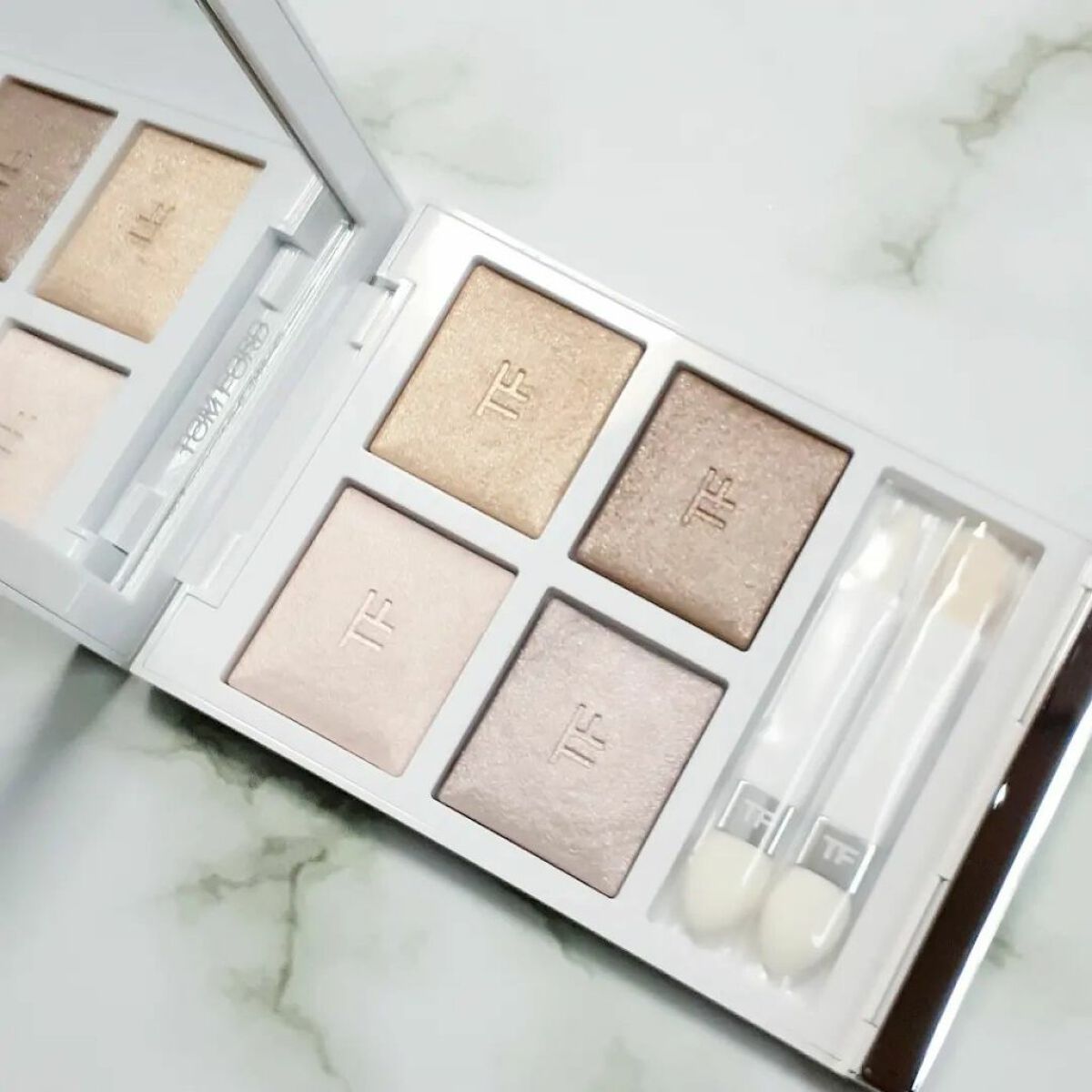 ソレイユ アイ カラー クォード 002/TOM FORD BEAUTY/アイシャドウパレットを使ったクチコミ（3枚目）