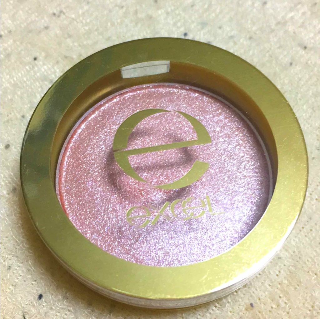 シャイニーシャドウ N/excel/単色アイシャドウを使ったクチコミ（2枚目）