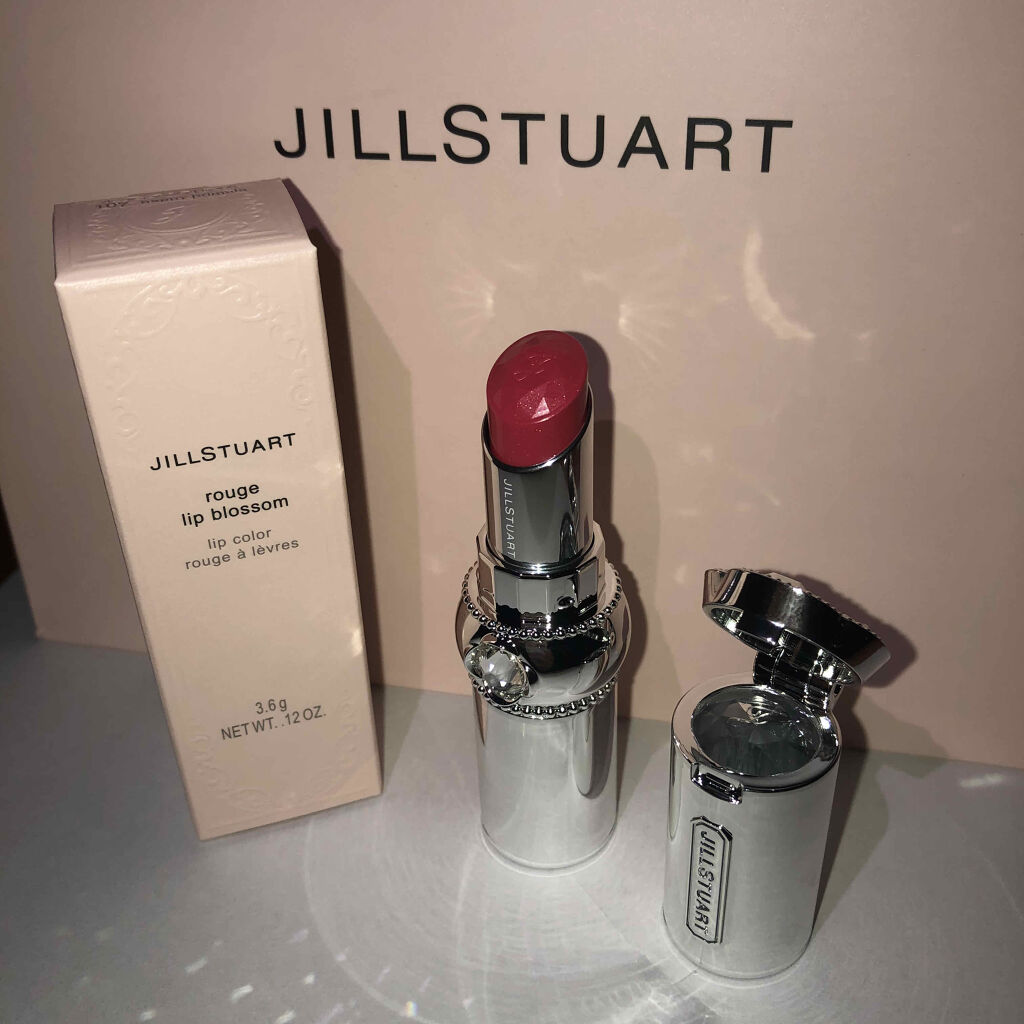 ジルスチュアート ルージュ リップブロッサム 107 happy primula/JILL STUART/口紅を使ったクチコミ（2枚目）