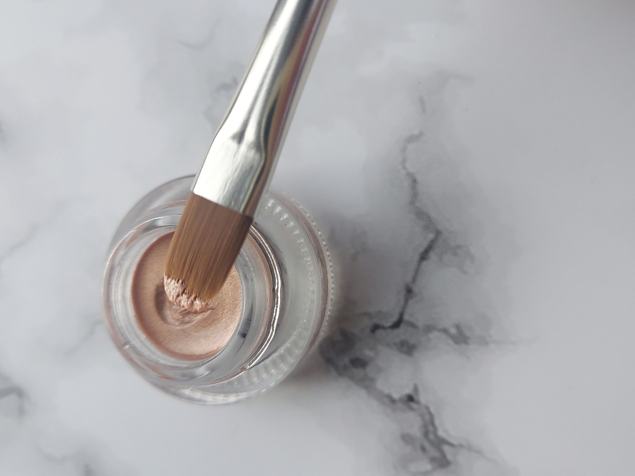 レヨン ジュレアイズ N/Elégance/ジェル・クリームアイシャドウを使ったクチコミ（1枚目）