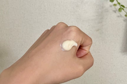 スーパーリッチシャイン ダメージリペア とろとろ補修トリートメント/LUX/洗い流すヘアトリートメントを使ったクチコミ(2枚目)