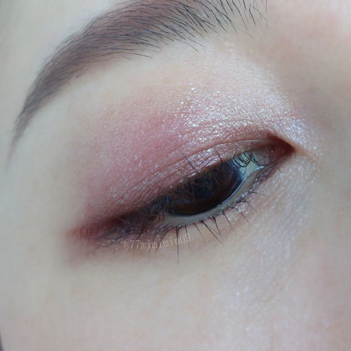 グロウ タッチ アイズ 01 銀空 -GINZORA/SUQQU/リキッドアイシャドウを使ったクチコミ（1枚目）