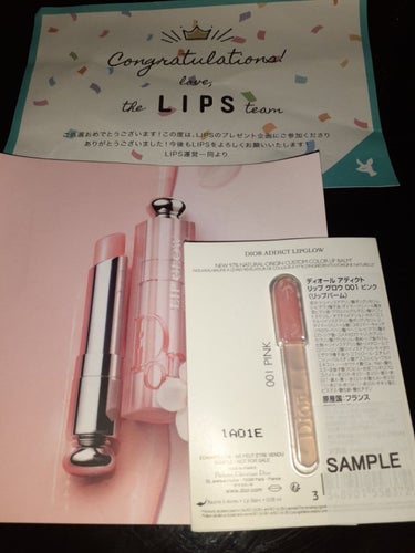 LIPSさんのプレゼント企画で【ディオール アディクト リップ グロウ 001ピンク】のサンプルを頂きました(=^▽^=)

お休みの日でしっかりメイクをする日につけようとワクワクしながらつけてみました