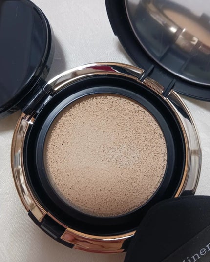 オリジナル ピュア セラム カバーアップ クッション/bareMinerals/クッションファンデーションを使ったクチコミ(2枚目)