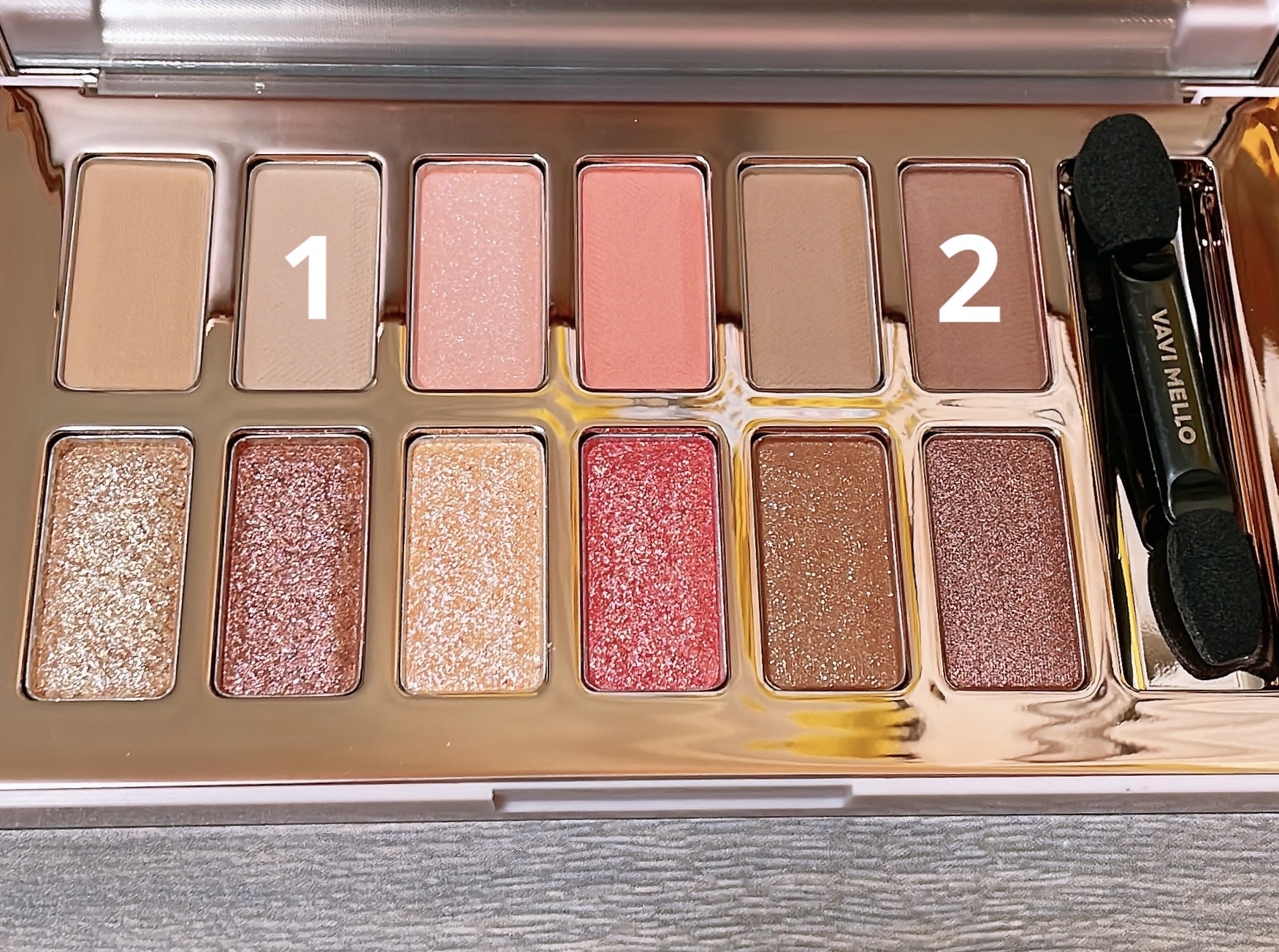 バレンタインボックス3ローズモーメント/VAVI MELLO/アイシャドウパレットを使ったクチコミ（3枚目）