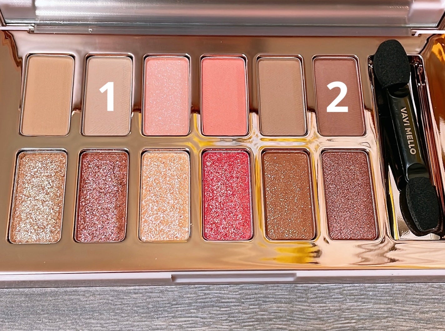 バレンタインボックス3ローズモーメント/VAVI MELLO/アイシャドウパレットを使ったクチコミ(3枚目)