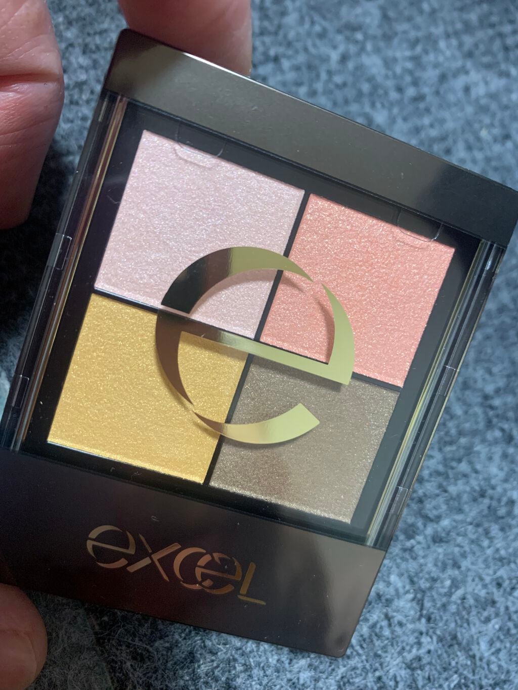 リアルクローズシャドウ/excel/アイシャドウパレットを使ったクチコミ(1枚目)