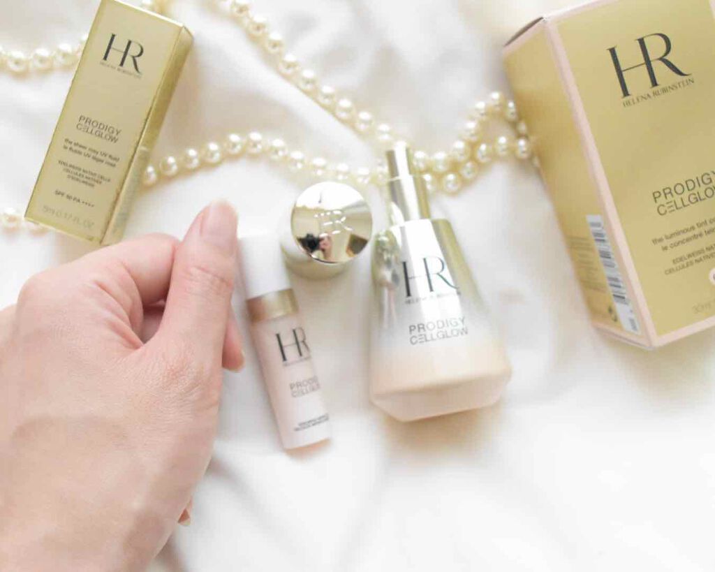 プロディジー CELグロウ エッセンス ファンデーション/HELENA RUBINSTEIN/リキッドファンデーションを使ったクチコミ(4枚目)