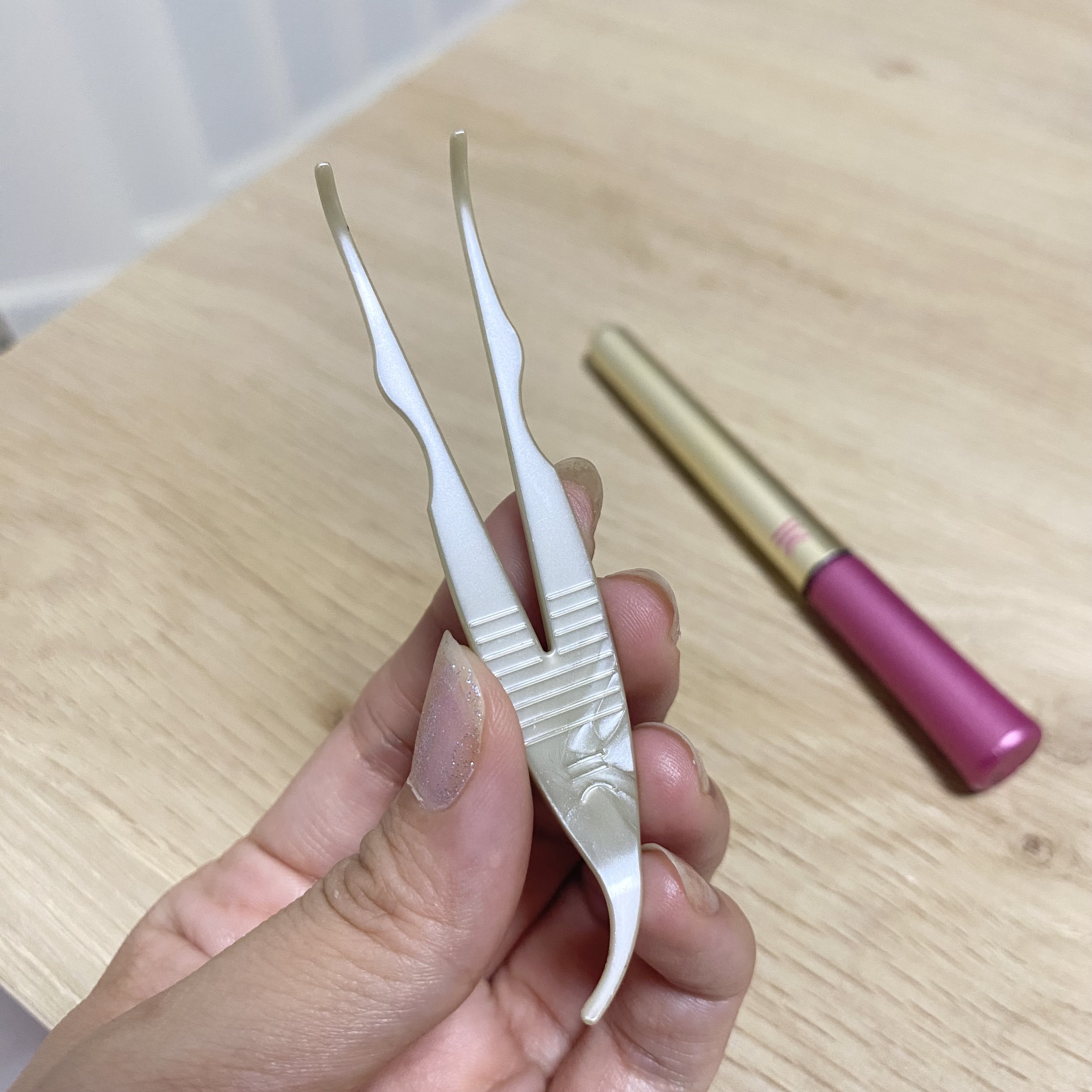 TWOOL ダブルアイリッドグルー/SHOBIDO/二重まぶた用アイテムを使ったクチコミ（3枚目）