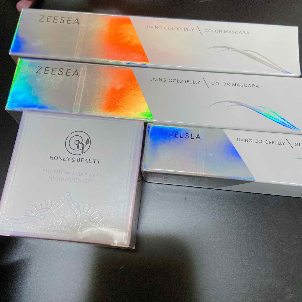 ダイヤモンドシリーズ 星空リキッドアイシャドウ/ZEESEA/リキッドアイシャドウを使ったクチコミ(1枚目)