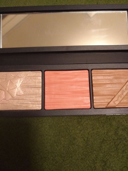 メイクアップコフレ VII(クリスマスコフレ 2018)/DECORTÉ/メイクアップキットを使ったクチコミ(3枚目)