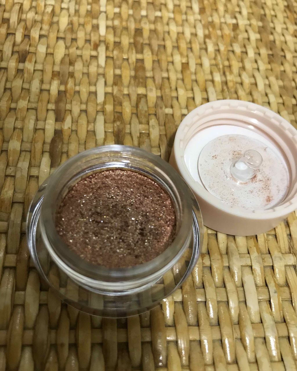 ブリンブリン アイジャム/VAVI MELLO/ジェル・クリームアイシャドウを使ったクチコミ(2枚目)