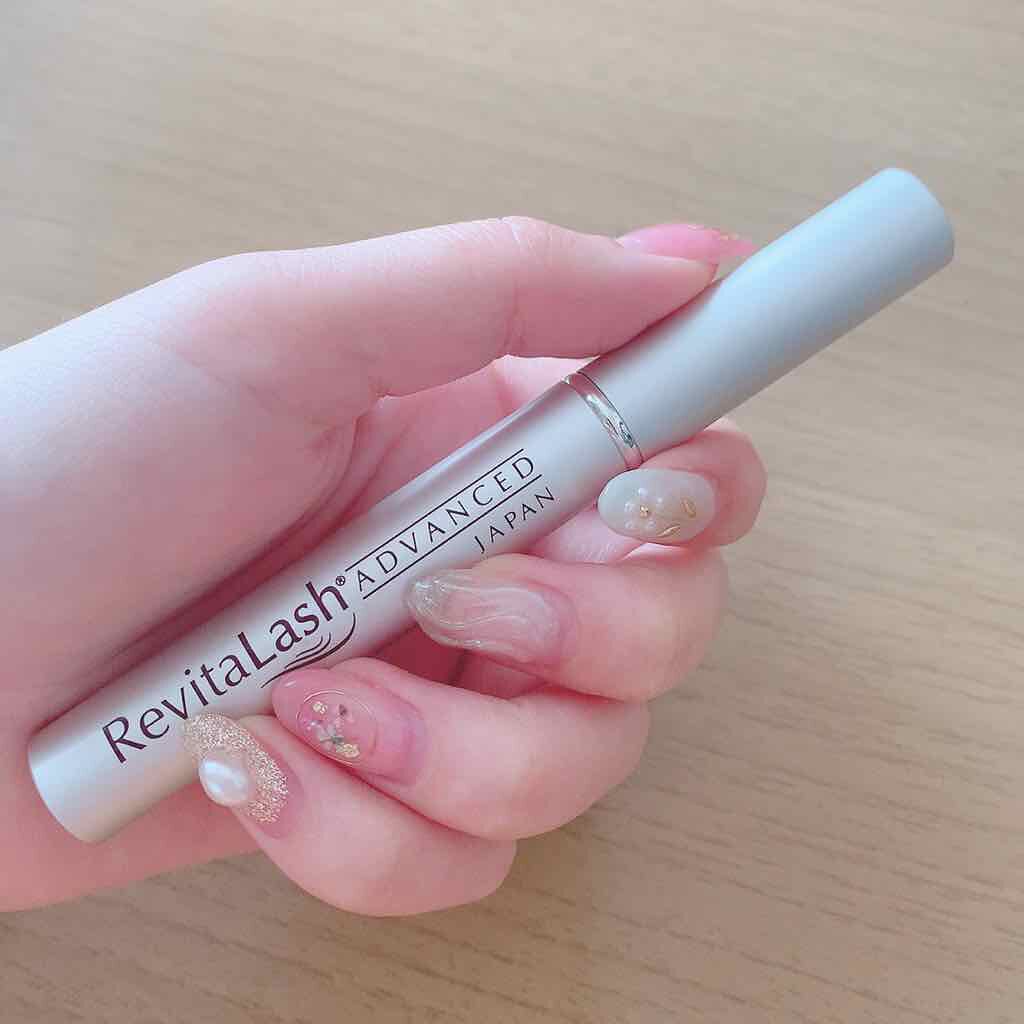 リバイタラッシュ アドバンス ジャパン/エム・アール・アイ/まつげ美容液を使ったクチコミ（2枚目）