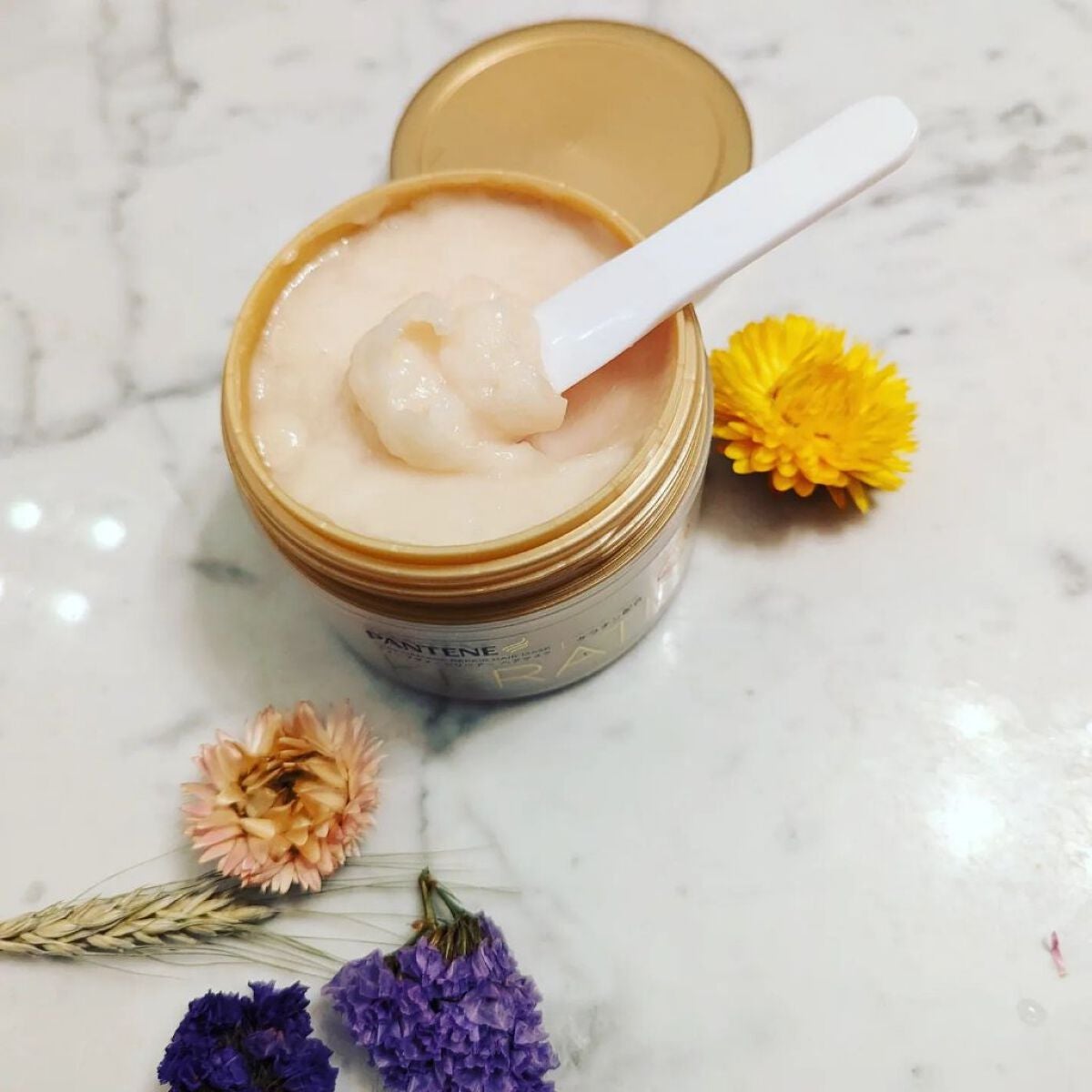 fuyouu on LIPS 「☆𝔹𝕖𝕒𝕦𝕥𝕪☆クセのあるやわらかな猫毛なのでツヤツヤの艶髪に..」(2枚目)